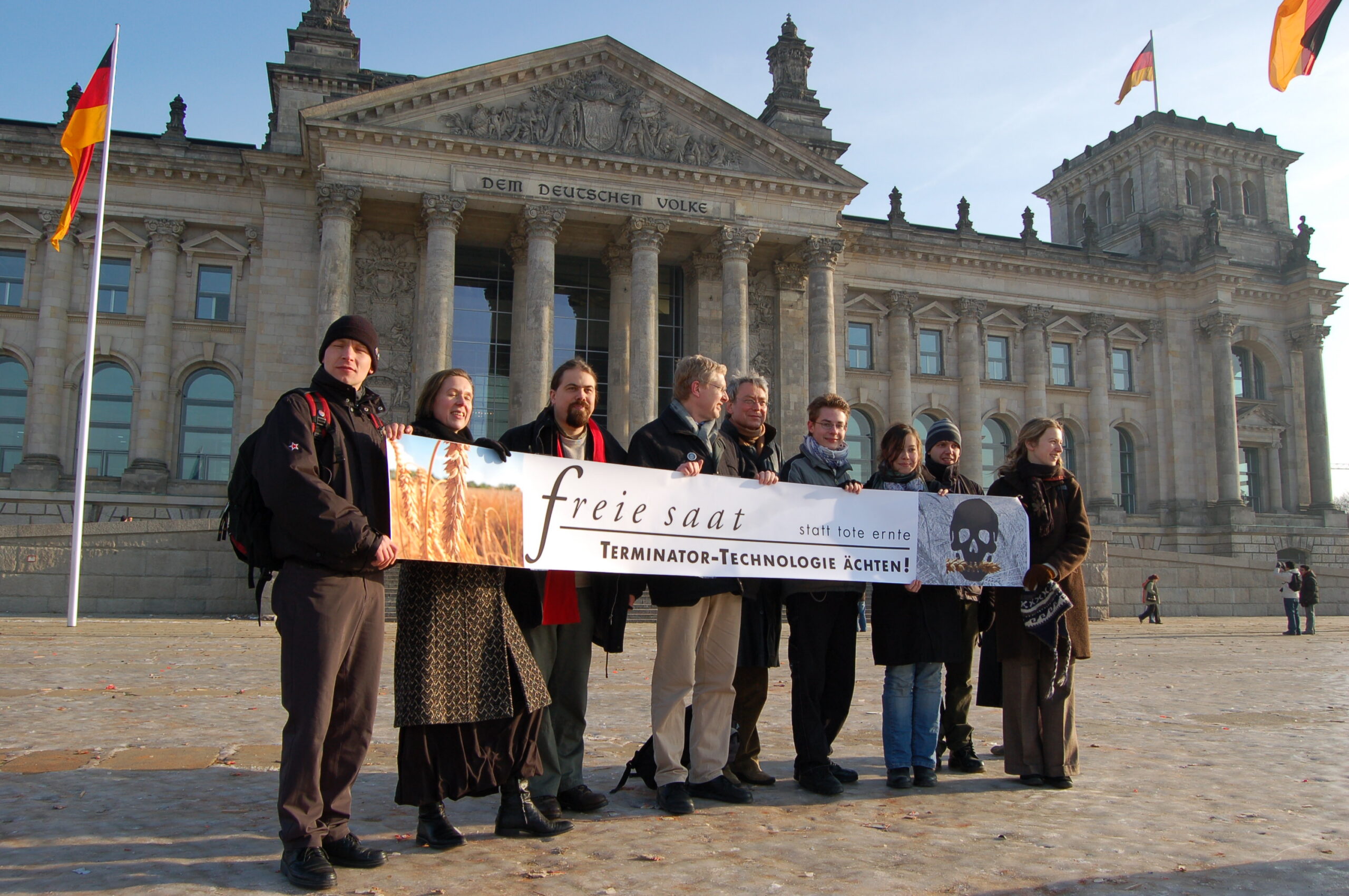 [Terminator] Stopp Terminator Technologie - Coordination gegen BAYER ...